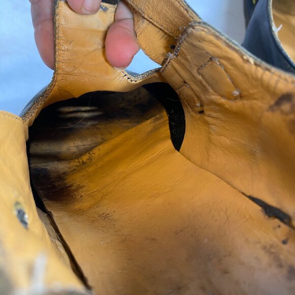 DR. MARTENS  MARY JANE CRAZY HORSE WOMENS SHOES Sz 6 - Picture 5 of 12